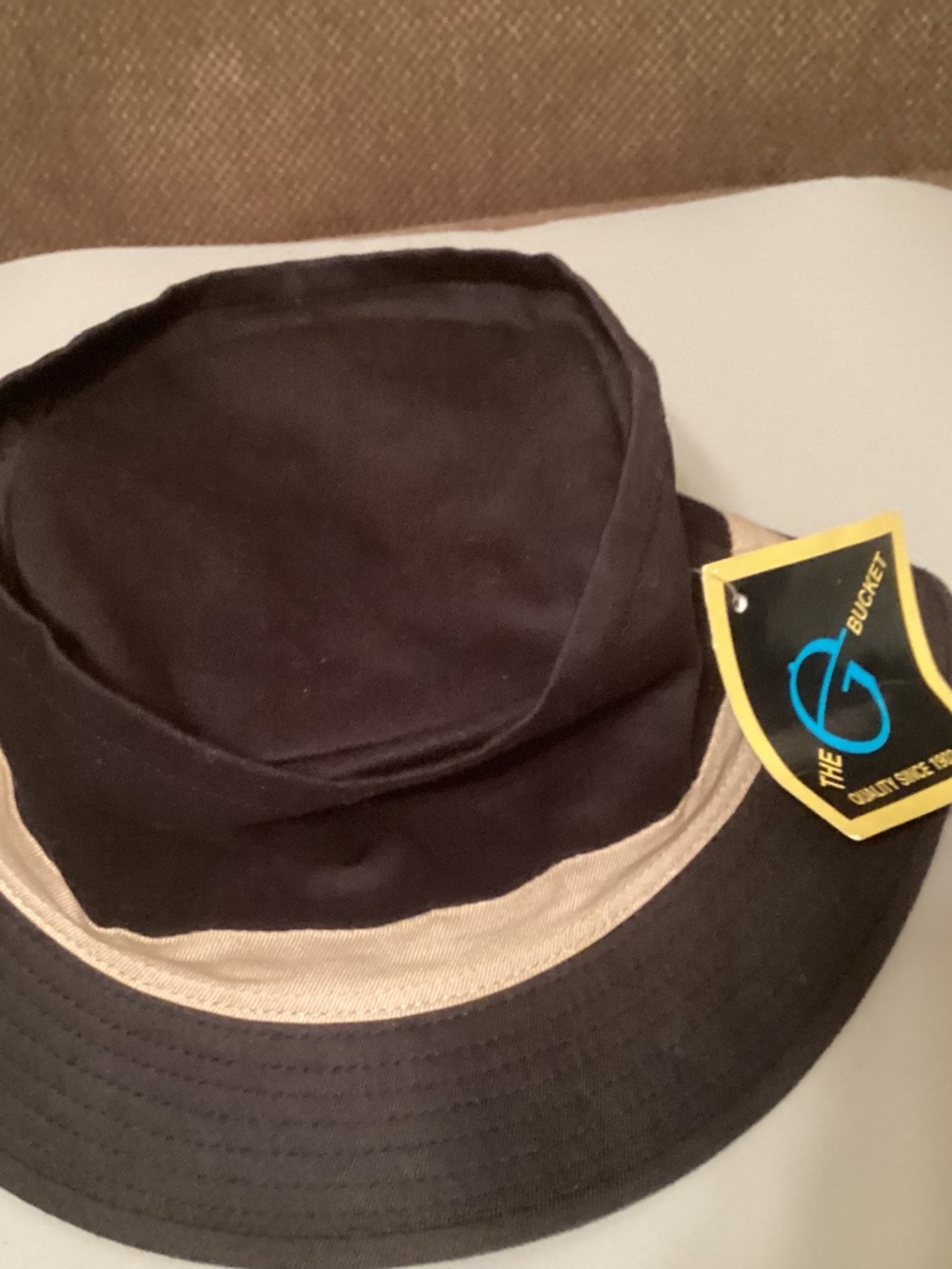 The Bucket Hat (L-XL)